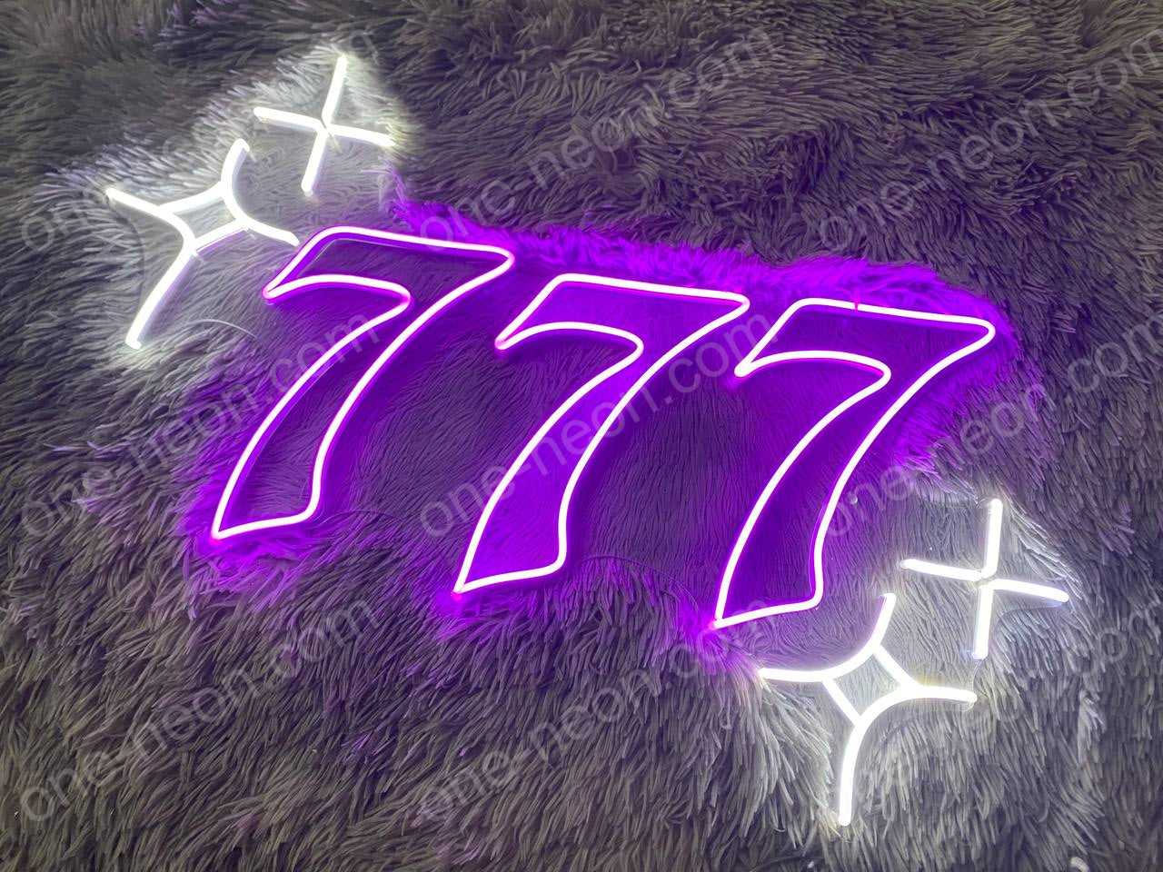 777 | LED Neon Sign